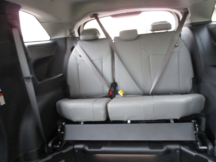 Used 2025 Toyota Sienna Hybrid XLE - BraunAbility Side Entry Entry In Floor Automatic Ramp