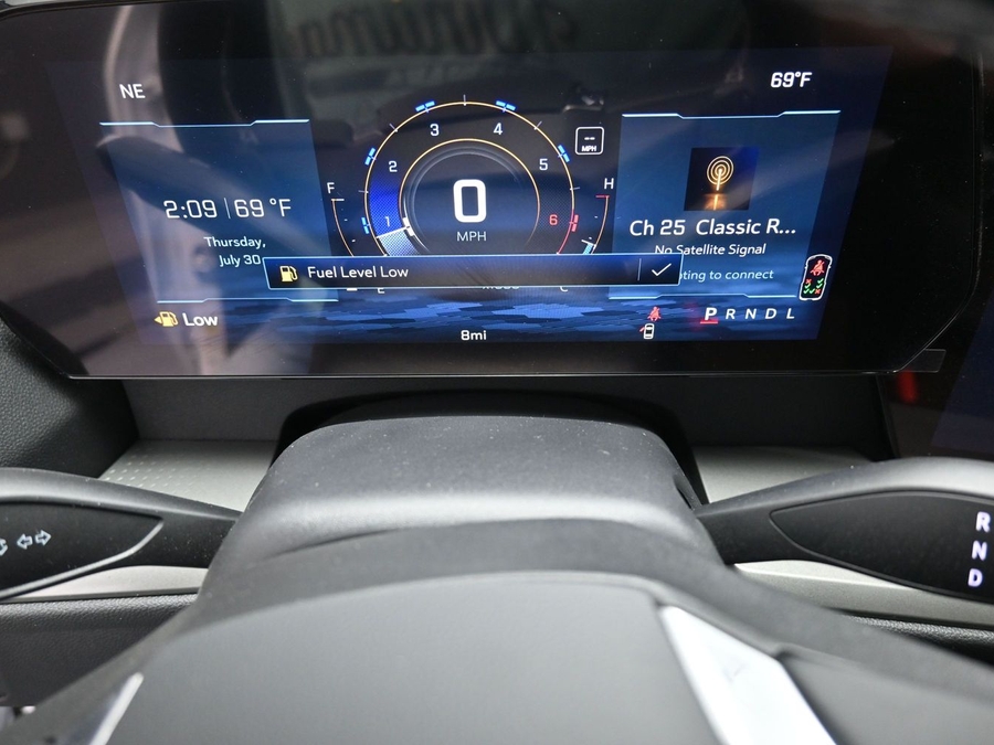 New 2026 Chevrolet Traverse 1LT - BraunAbility Side Entry In Floor Automatic Ramp