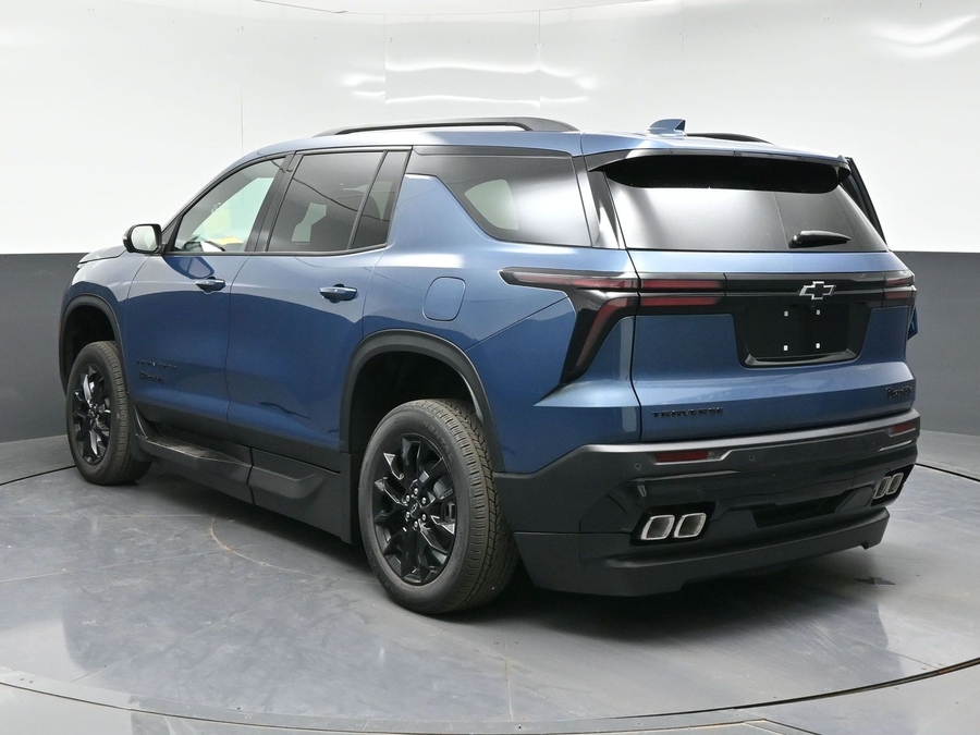 New 2026 Chevrolet Traverse 1LT Midnight - BraunAbility Side Entry In Floor Automatic Ramp