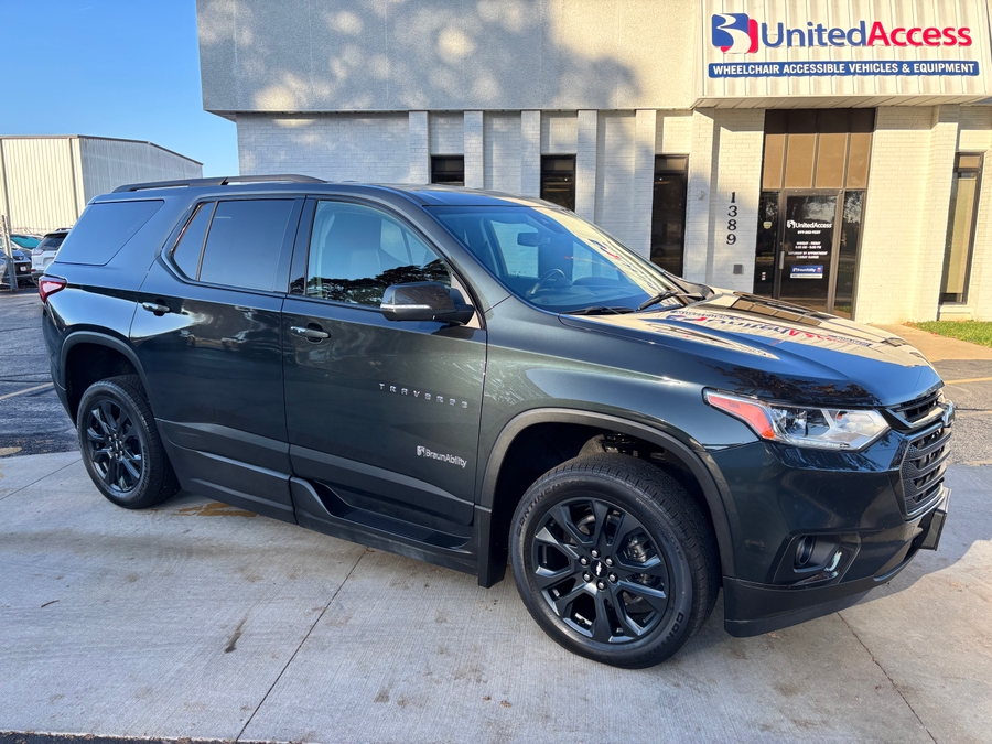 Used 2021 Chevrolet Traverse RS - BraunAbility Side Entry Entry In Floor Automatic Ramp