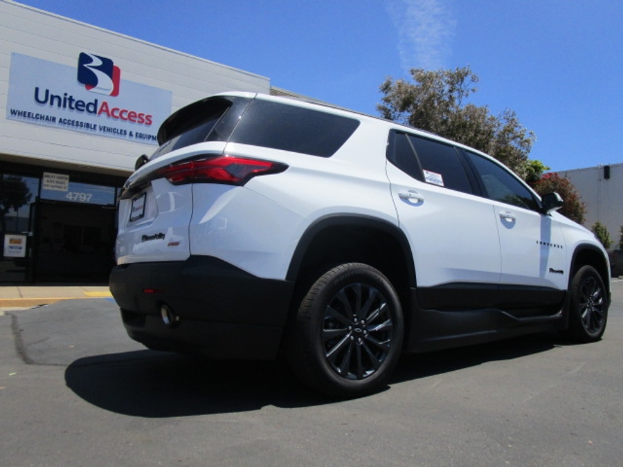 Used 2023 Chevrolet Traverse RS - BraunAbility Side Entry Entry In Floor Automatic Ramp