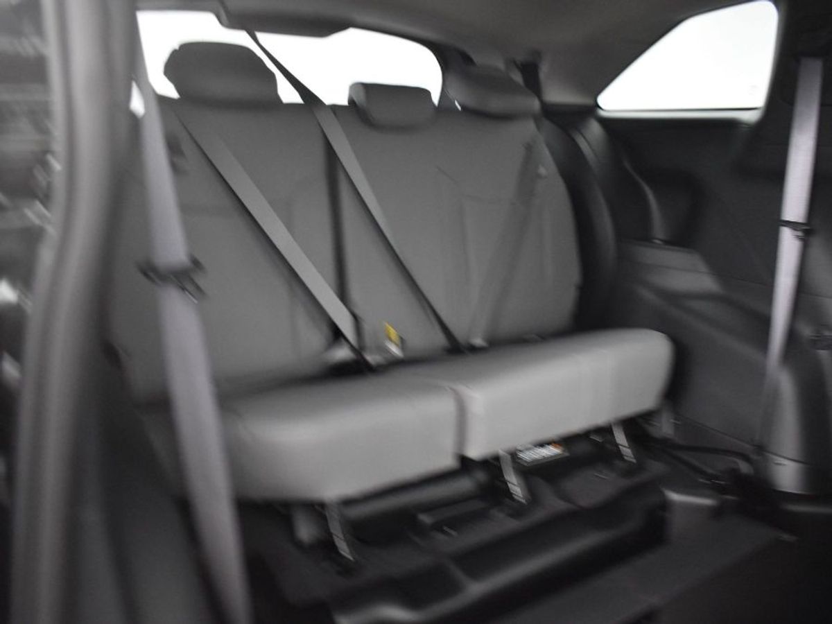 Black Toyota Sienna image number 9
