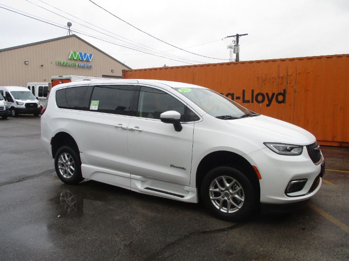 Blanco Chrysler Pacifica número de imagen 4