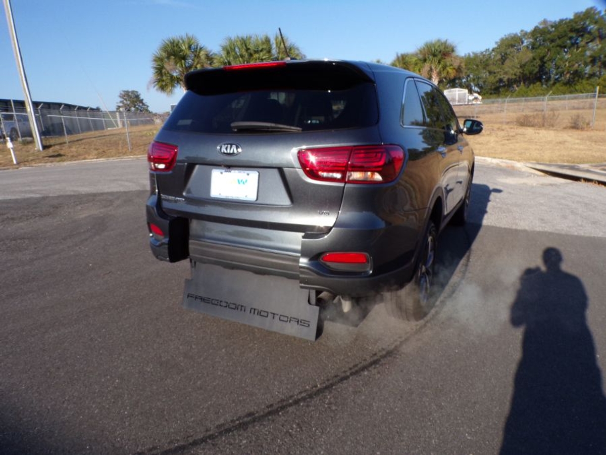 2020 KIA SORENTO - Image 8