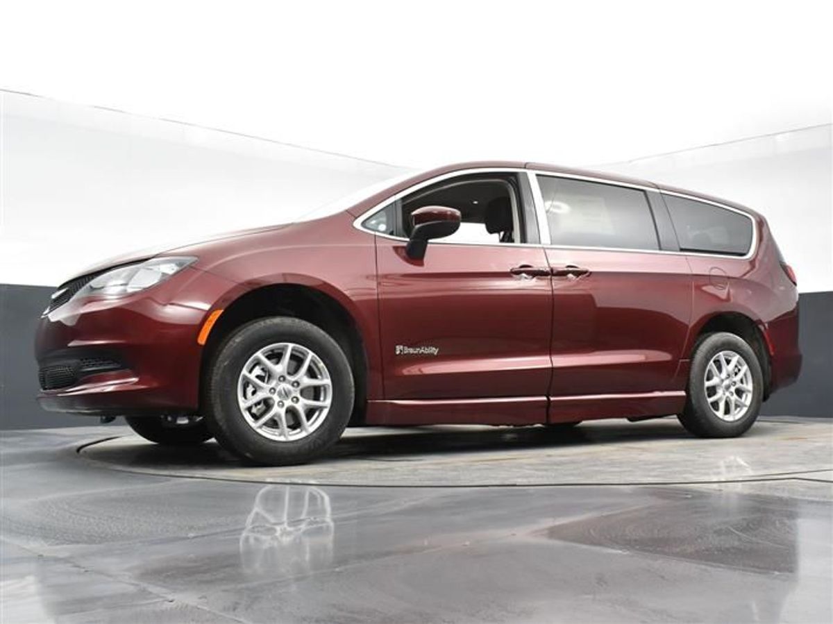 2023 CHRYSLER VOYAGER - Image 23