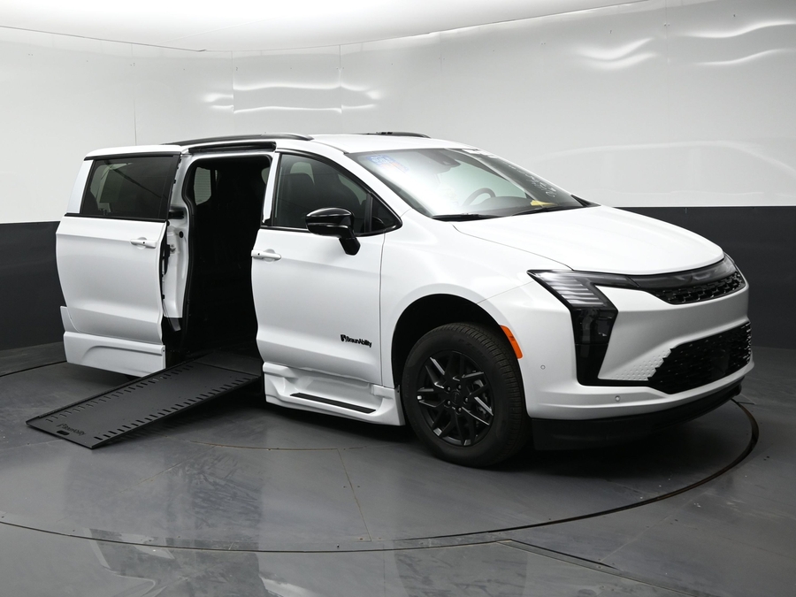 New 2027 Chrysler Pacifica Select Sport - BraunAbility Side Entry In Floor Automatic Ramp