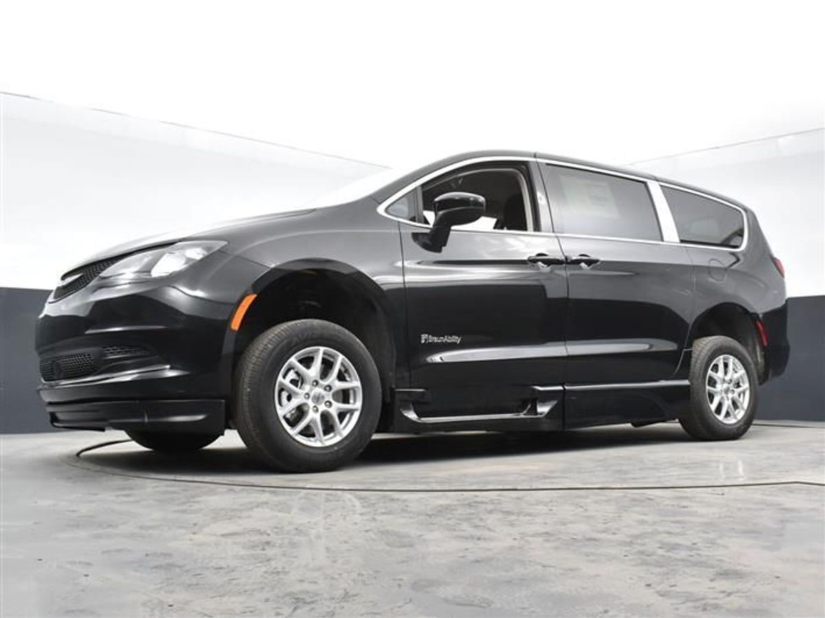 2023 CHRYSLER VOYAGER - Image 23