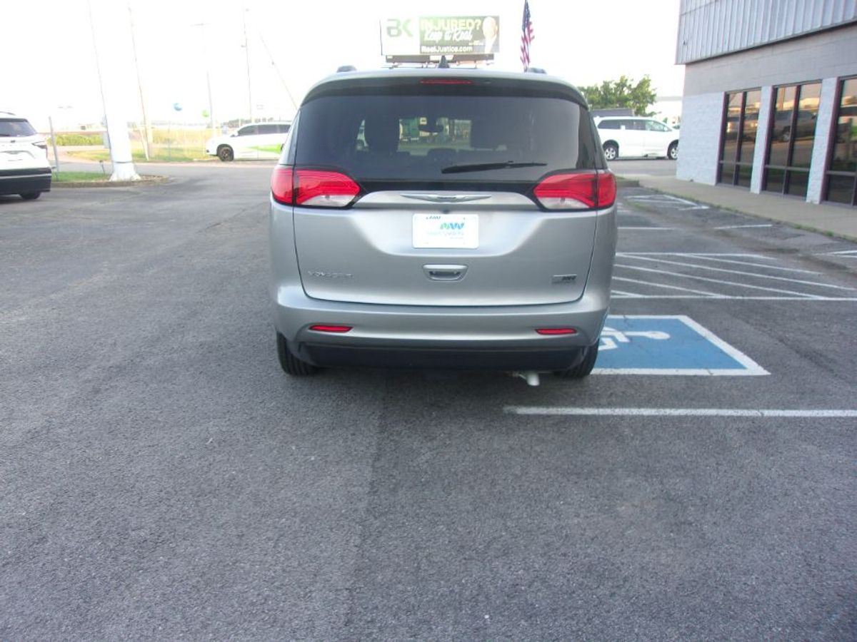 2021 CHRYSLER VOYAGER - Image 10