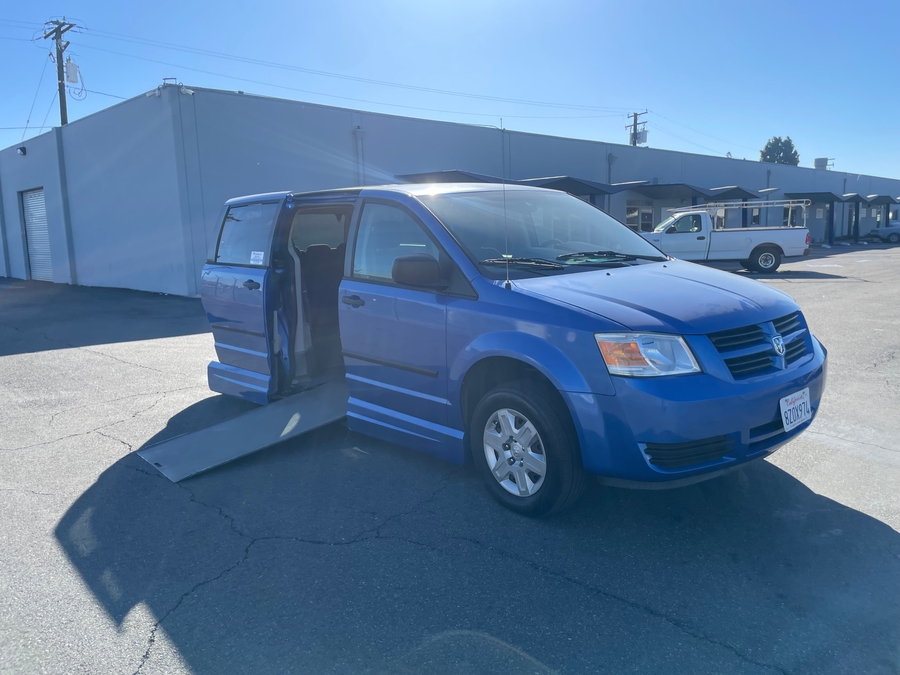 Used 2008 Dodge Grand Caravan SE - VMI Side Entry Entry In Floor Automatic Ramp