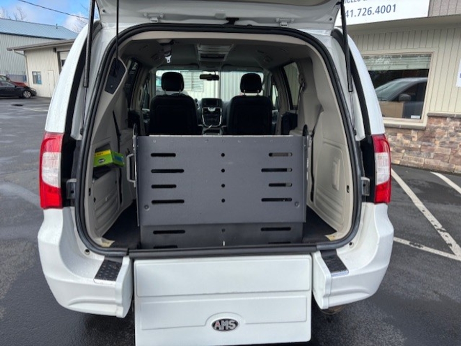 Used 2014 Chrysler Town and Country Touring - AMS Rear Entry Entry Fold Out Manual Ramp