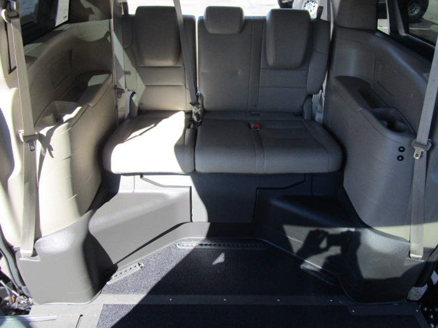 Used 2016 Honda Odyssey EX-L - VMI Side Entry Entry In Floor Automatic Ramp