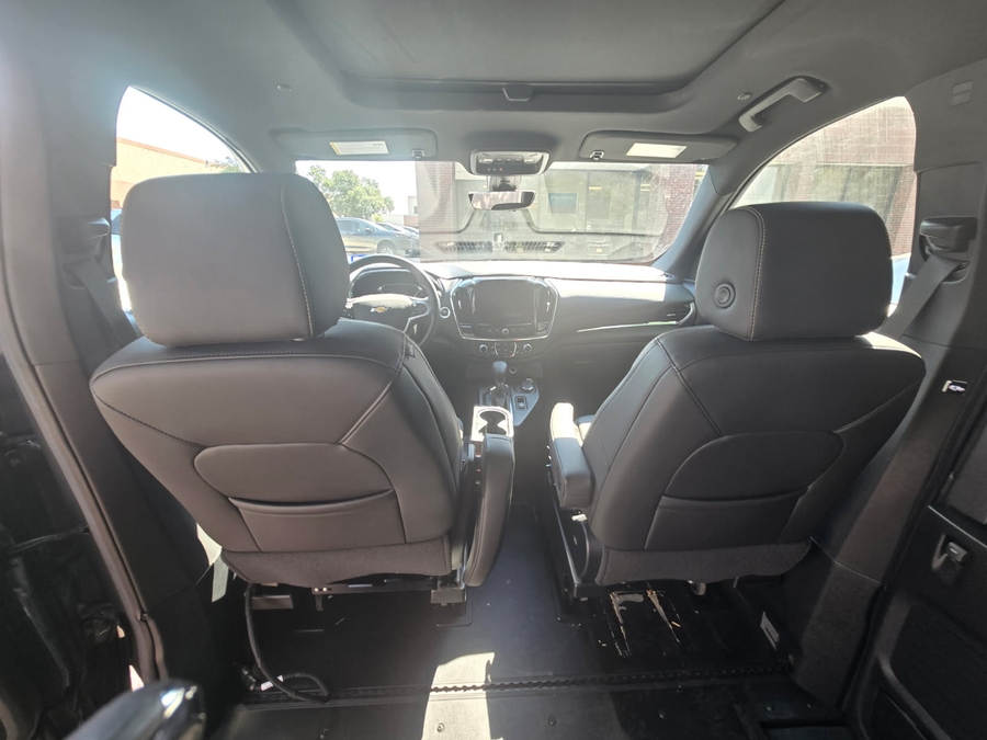Used 2022 Chevrolet Traverse RS - BraunAbility Side Entry In Floor Automatic Ramp