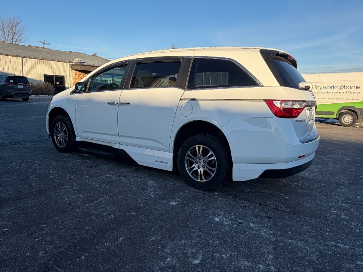 2013 HONDA ODYSSEY - Image 4