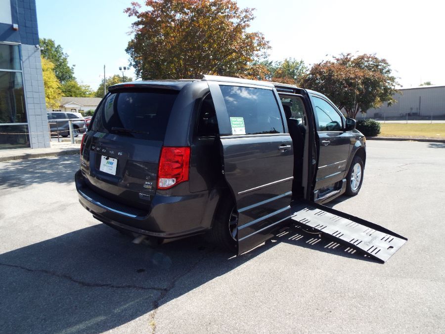 Alabama Handicap Vans for Sale [New & Used Wheelchair Vans] MobilityWorks