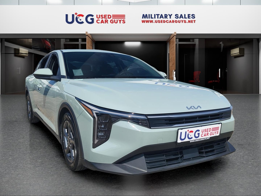 2025 Kia K4 LXS