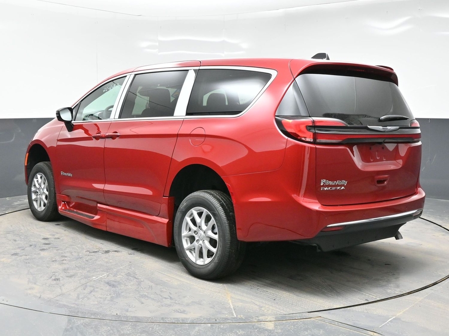 Red Chrysler Pacifica image number 4