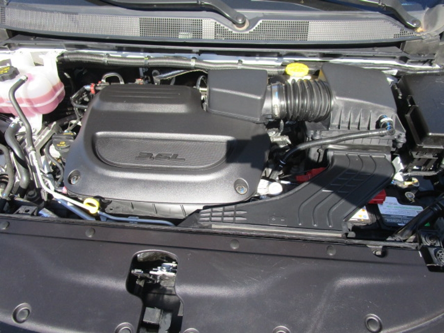 New 2025 Chrysler Pacifica Select Safety - BraunAbility Side Entry Entry Fold Out Automatic Ramp