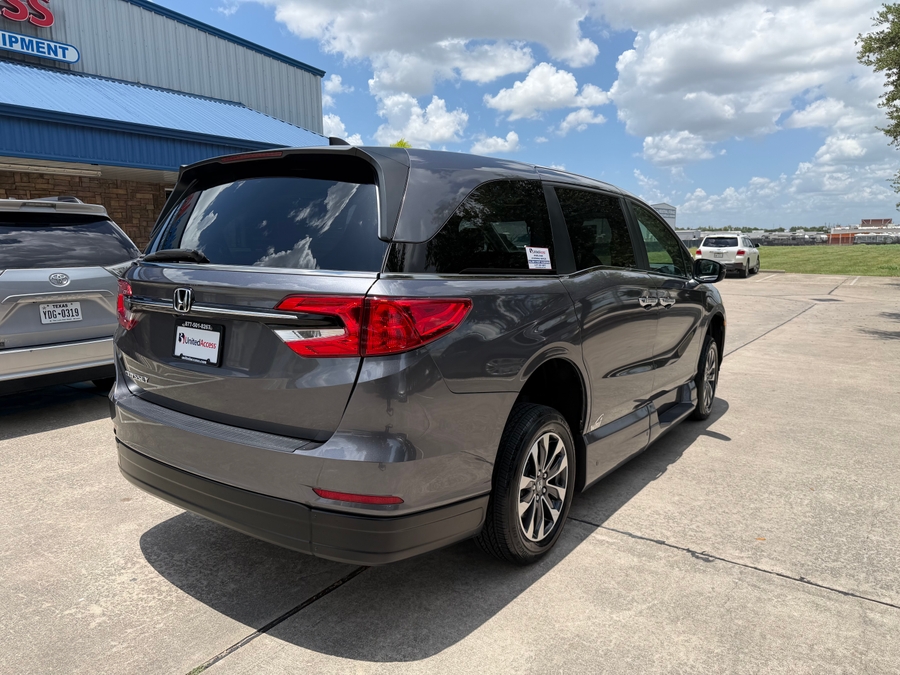 Used 2023 Honda Odyssey EX-L - VMI Side Entry In Floor Automatic Ramp
