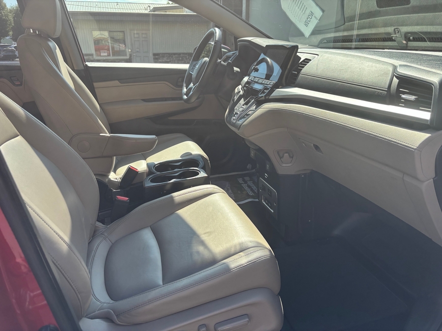 Used 2021 Honda Odyssey EX-L - BraunAbility Side Entry In Floor Automatic Ramp