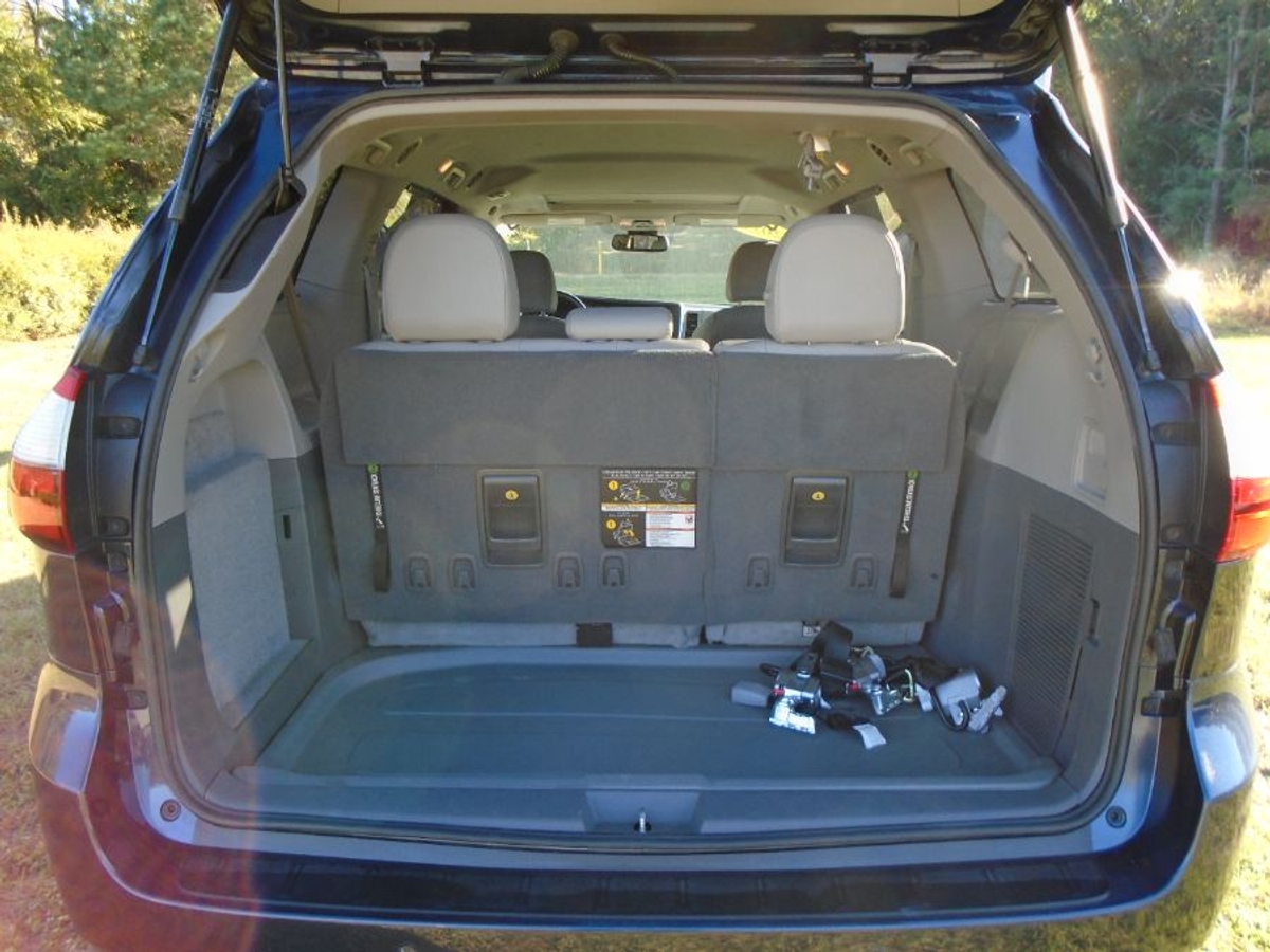 2020 TOYOTA SIENNA - Image 19