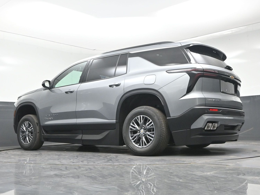 New 2026 Chevrolet Traverse 1LT - BraunAbility Side Entry In Floor Automatic Ramp