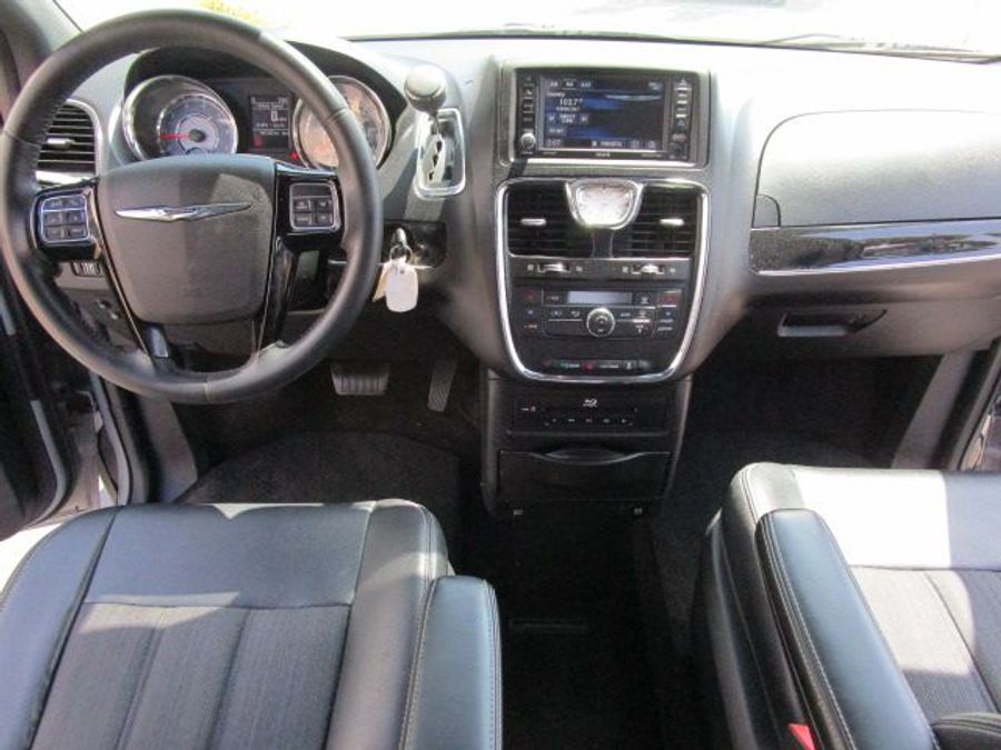 Used 2014 Chrysler Town and Country S - VMI Side Entry Entry In Floor Automatic Ramp