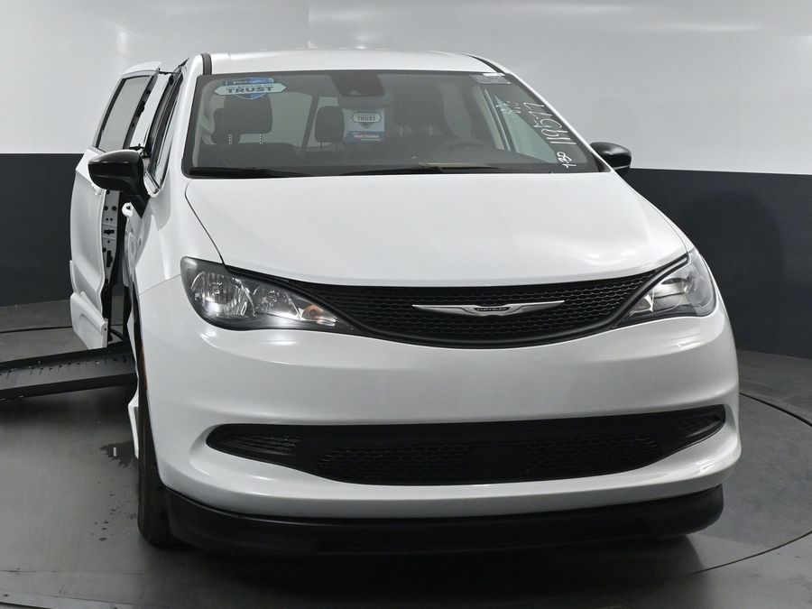 Used 2024 Chrysler Voyager LX - BraunAbility Side Entry Entry Fold Out Automatic Ramp