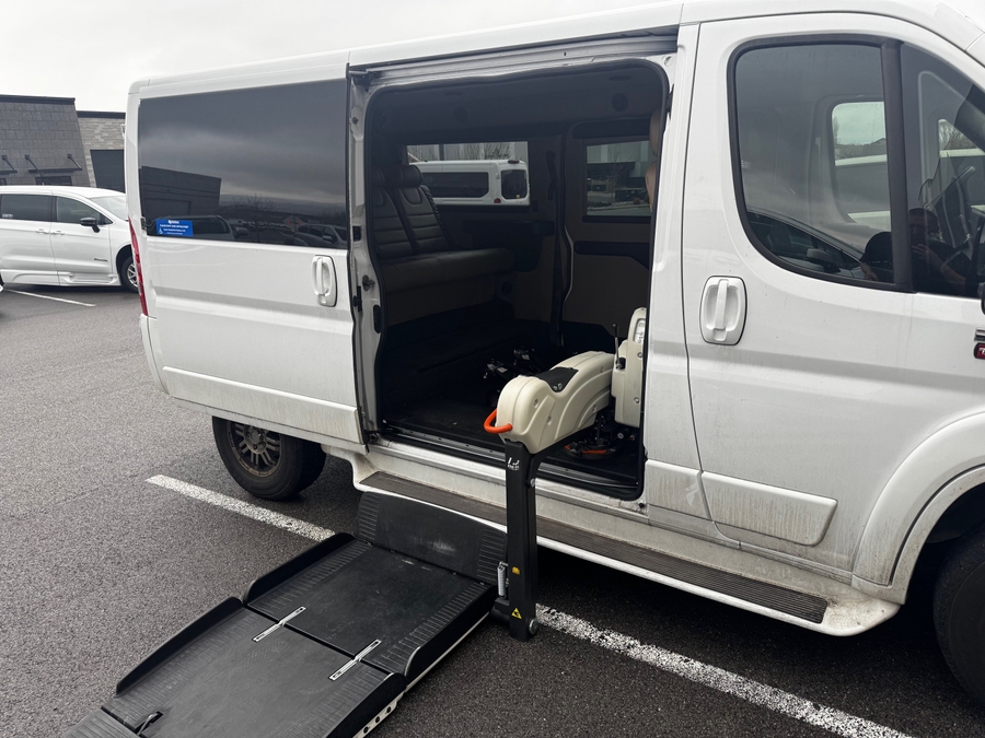 Used 2015 Ram ProMaster 1500 136WB - TEM Side Entry Entry Lift Automatic Ramp