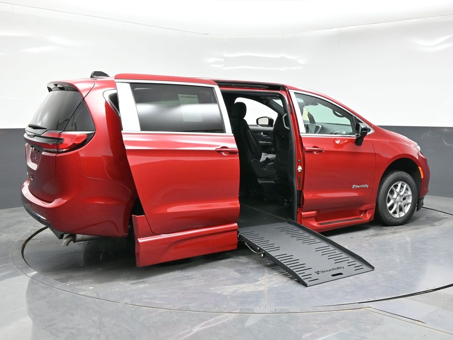 Red Chrysler Pacifica image number 6
