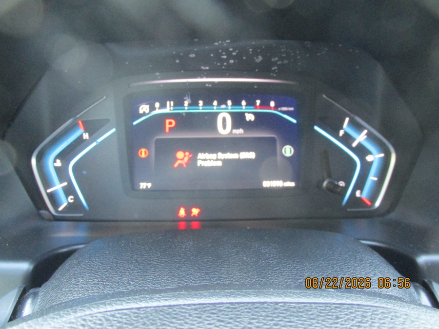 Grey Honda Odyssey image number 10