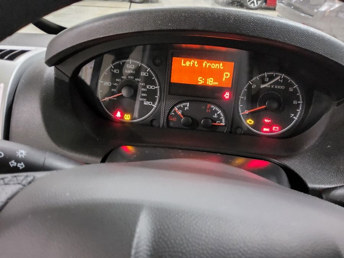 2023 RAM PROMASTER 2500 - Image 13