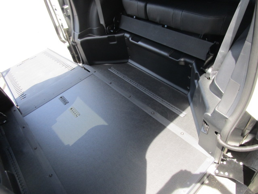 New 2026 Toyota Sienna Hybrid XSE Sport - BraunAbility Side Entry Entry In Floor Automatic Ramp