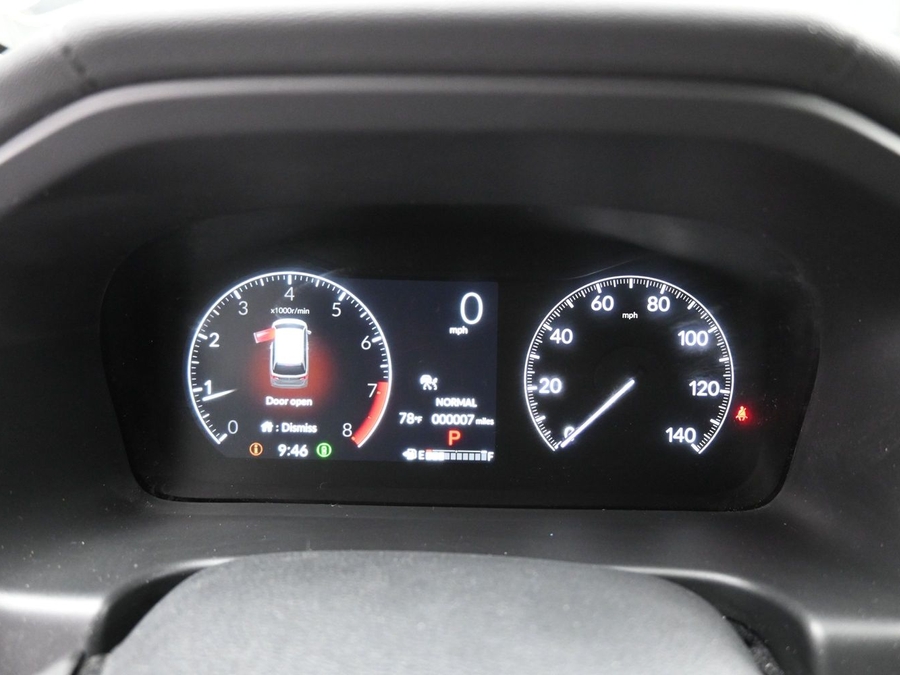 White Honda Odyssey image number 14