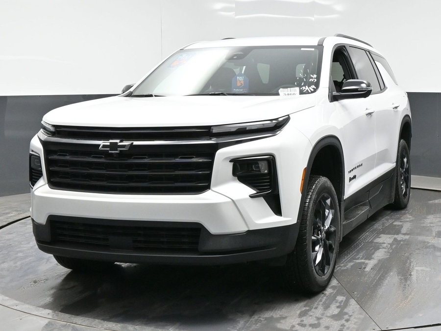 New 2025 Chevrolet Traverse 1LT Midnight - BraunAbility Side Entry Entry In Floor Automatic Ramp