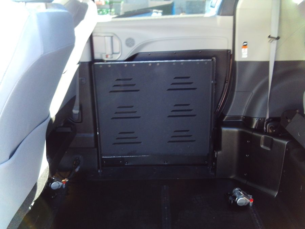 2022 TOYOTA SIENNA - Image 19