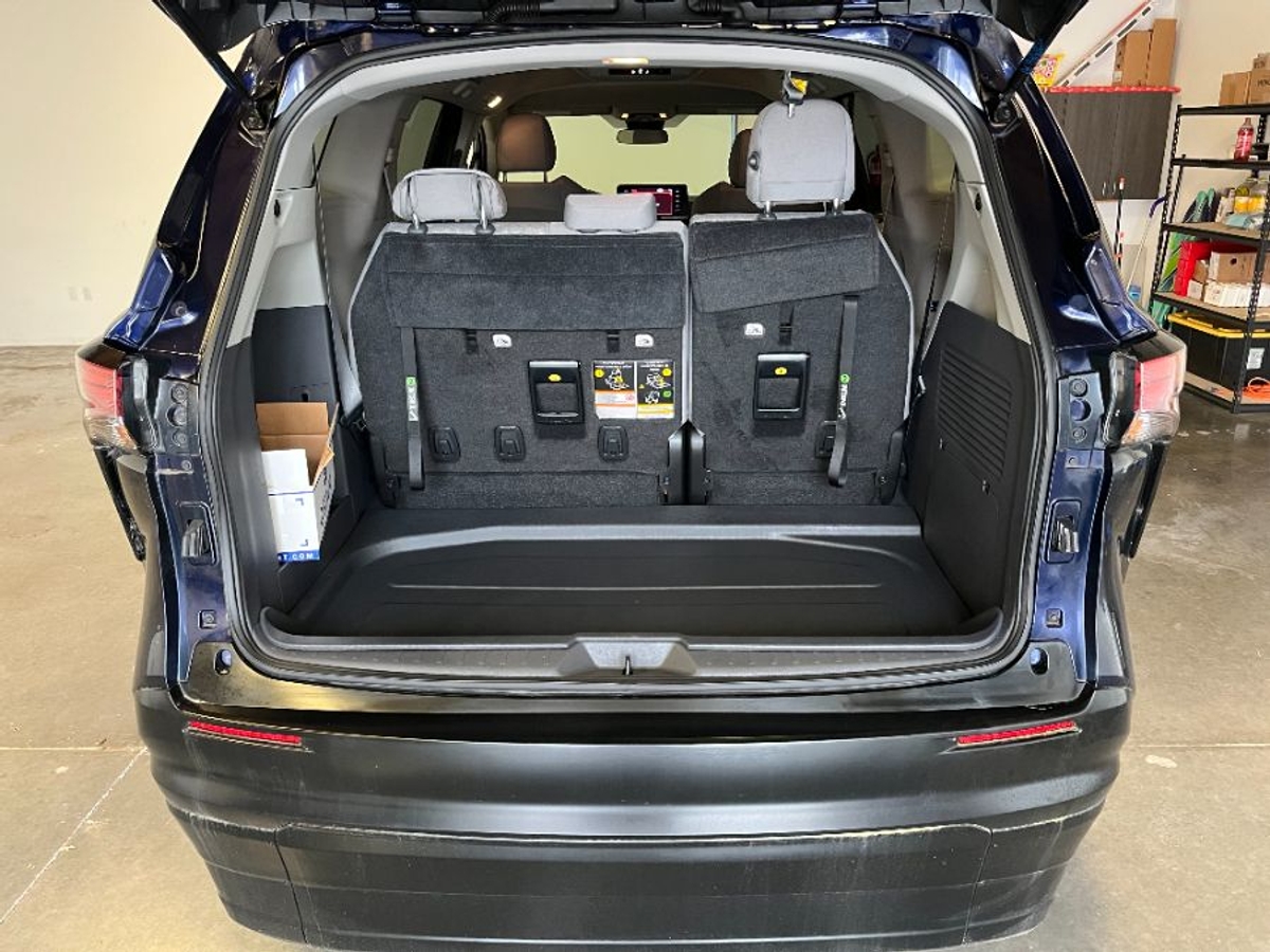 2022 TOYOTA SIENNA - Image 7