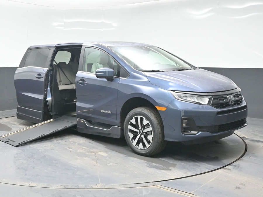 New 2026 Honda Odyssey EX-L - BraunAbility Side Entry Entry In Floor Automatic Ramp