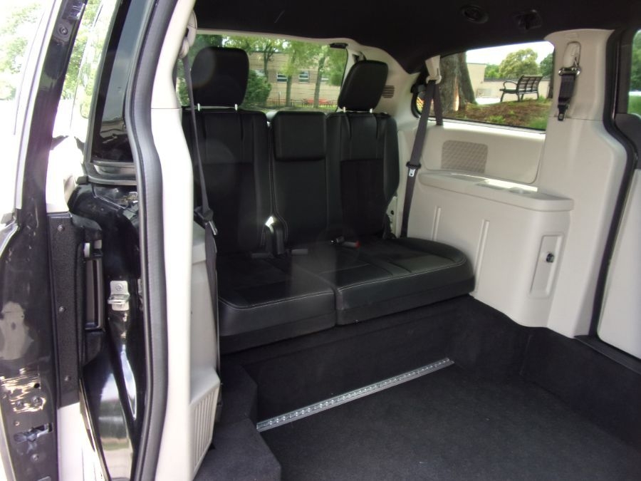 Black Dodge Grand Caravan image number 15