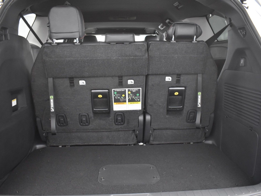 New 2025 Toyota Sienna Hybrid XSE Sport - BraunAbility Side Entry Entry In Floor Automatic Ramp