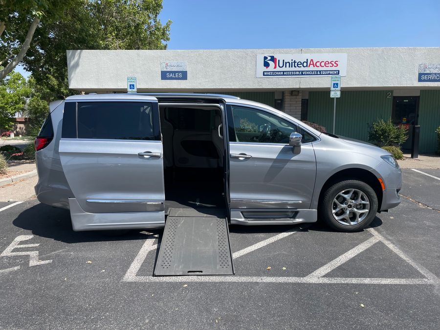 Used 2019 Chrysler Pacifica Limited - ROLLX Side Entry Entry Fold Out Manual Ramp