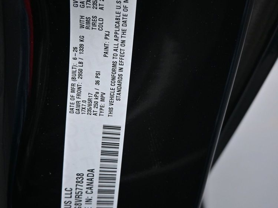 Black Chrysler Pacifica image number 12