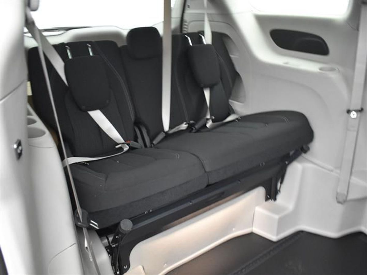 2023 CHRYSLER VOYAGER - Image 20