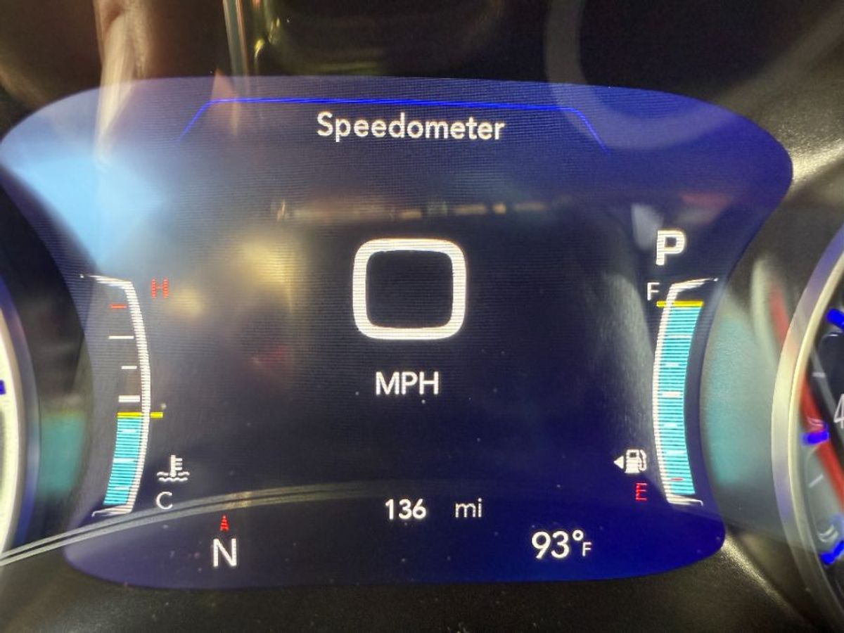 2025 CHRYSLER PACIFICA - Image 19