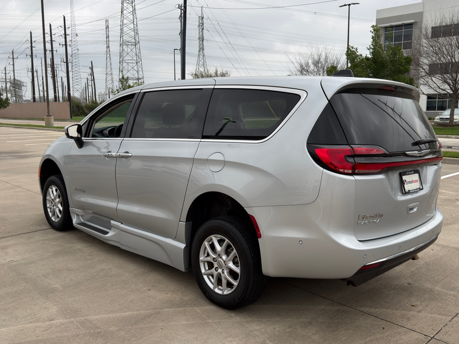 Used 2023 Chrysler Pacifica Touring L Safety - BraunAbility Side Entry Entry Fold Out Automatic Ramp