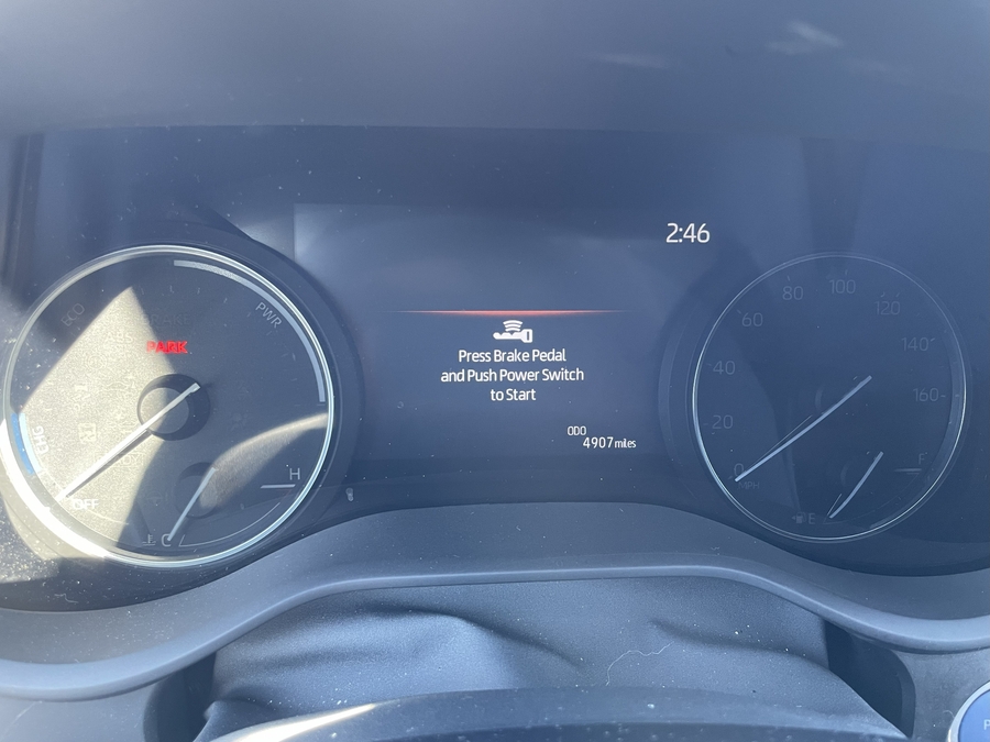 Used 2021 Toyota Sienna Hybrid Limited - BraunAbility Side Entry Entry Fold Out Automatic Ramp