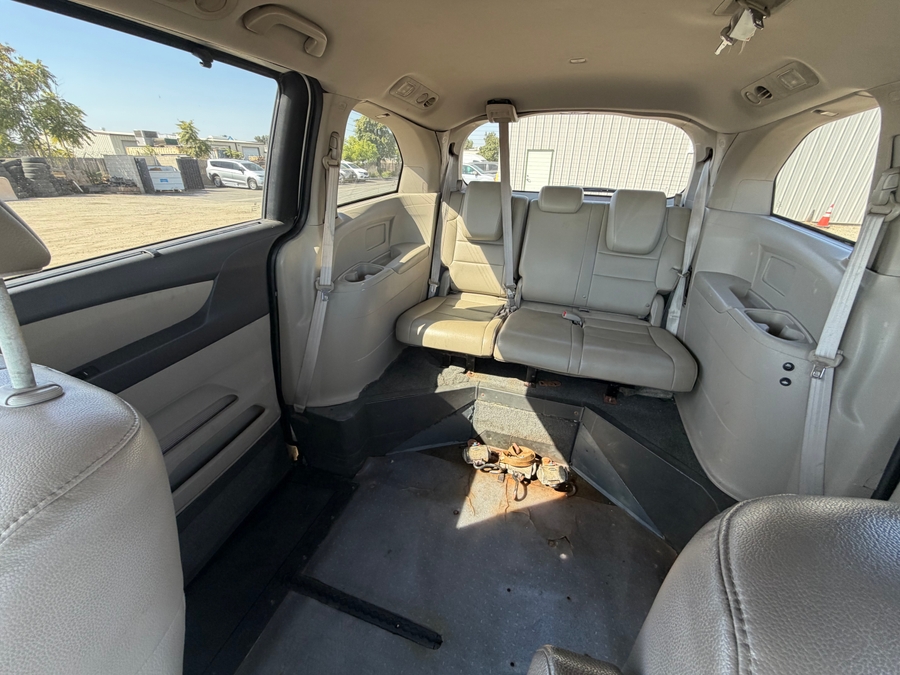  Honda Odyssey image number 5