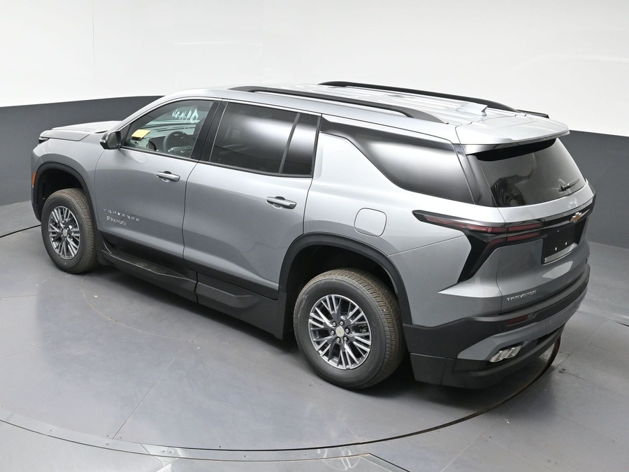 2026 Chevrolet Traverse LT - Photo 19