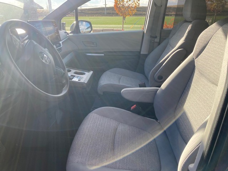 Used 2022 Toyota Sienna Hybrid LE - VMI Side Entry Entry In Floor Automatic Ramp