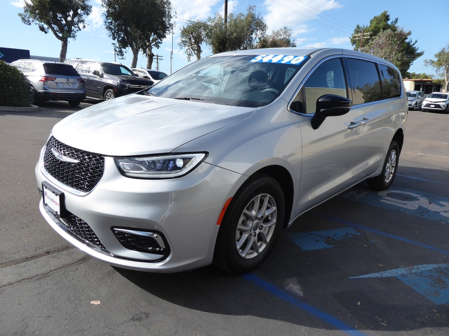 Used 2024 Chrysler Pacifica Touring - ATS Rear Entry Fold Out Manual Ramp