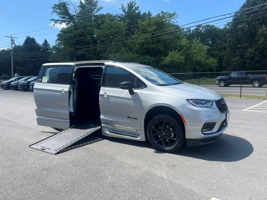 Silver Chrysler Pacifica with Side Entry Automatic In Floor ramp